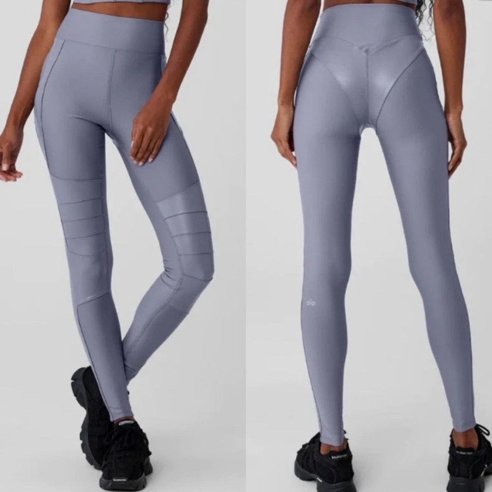 ALO Yoga Airlift Winter Supermoto Light Purple Leggings